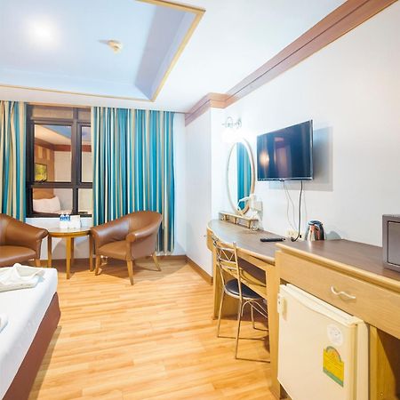 Bavana Hotel Бангкок Экстерьер фото