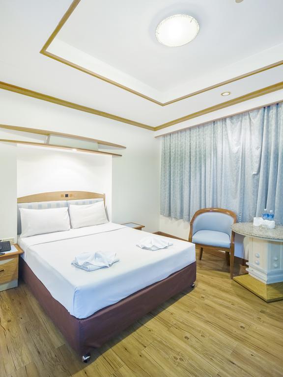 Bavana Hotel Бангкок Экстерьер фото
