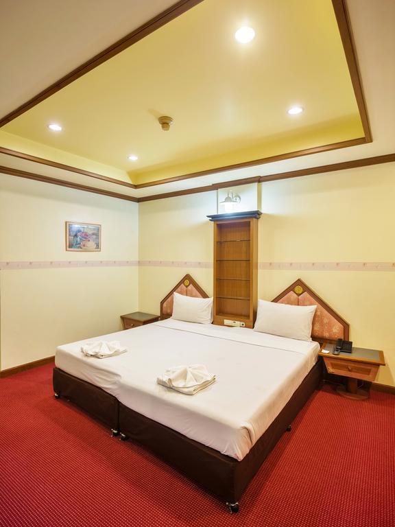 Bavana Hotel Бангкок Экстерьер фото
